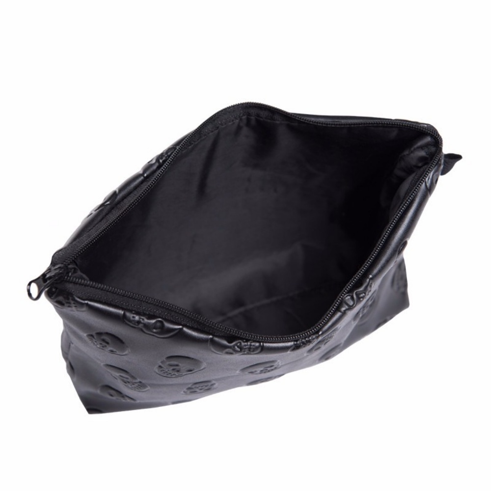 3D Skull Cosmetic Bag - Picture 3 of 4